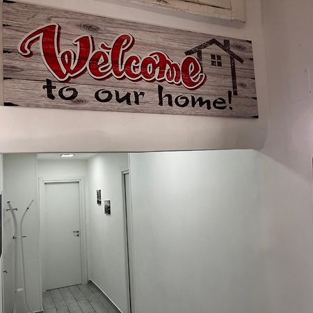 Napoli Verace - Centro Storico Spaccanapoli Apartment Bagian luar foto