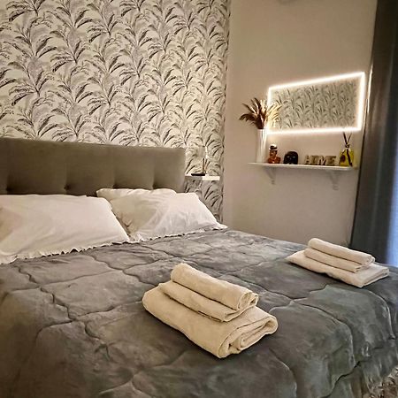 Napoli Verace - Centro Storico Spaccanapoli Apartment Bagian luar foto