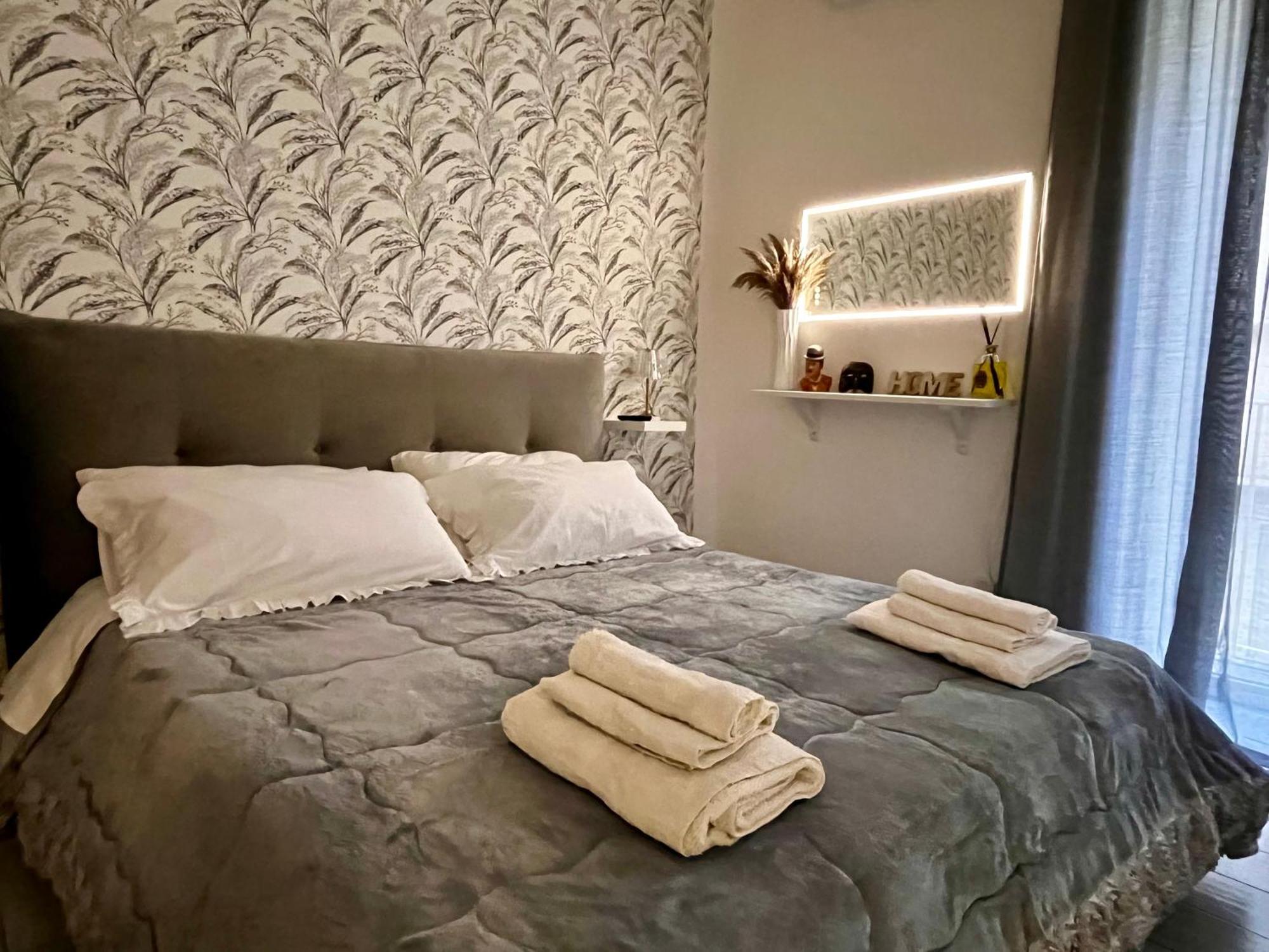 Napoli Verace - Centro Storico Spaccanapoli Apartment Bagian luar foto